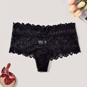 Plus Size Women's Lace Cotton Shorts